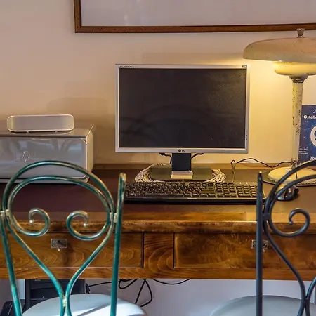 B&B Beata Solitudo 아제롤라