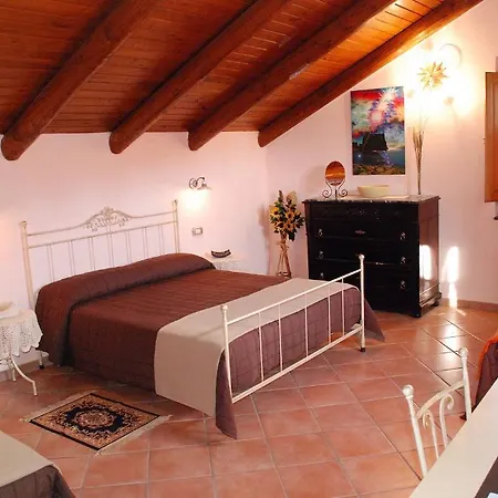 Beata Solitudo Bed & Breakfast 4*