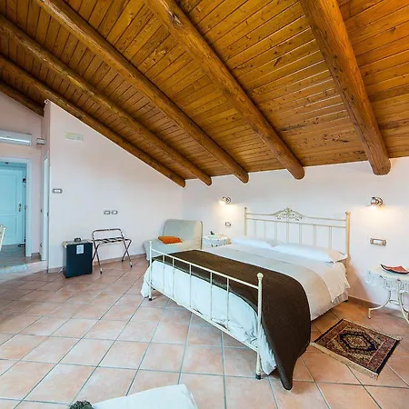 Beata Solitudo Agerola