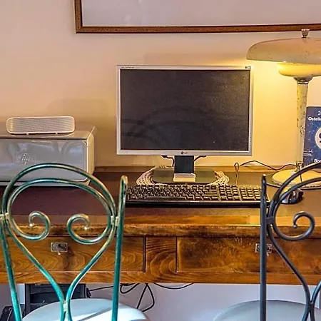 Beata Solitudo Bed and Breakfast 4*